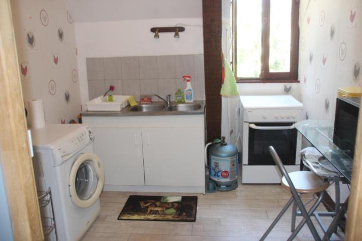 Agonges Suite Dans Les Dependances Du Chateau מראה חיצוני תמונה